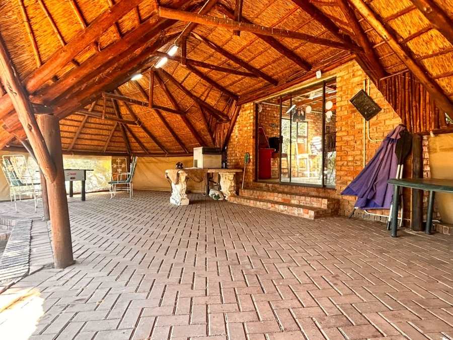 4 Bedroom Property for Sale in Willow Grange Free State